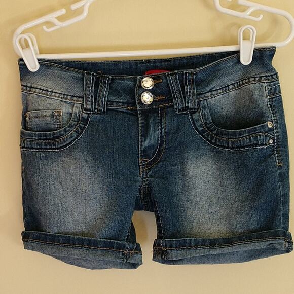 Bongo Embellished Low Rise Denim Shorts size 9 - Picture 1 of 8